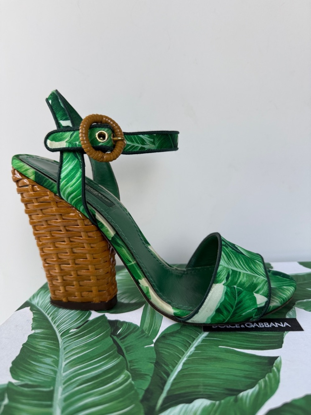 Dolce & Gabbana Palm-Print Green Banana Leaf Raffia Block Heel Sandals size 7 - Picture 13 of 17